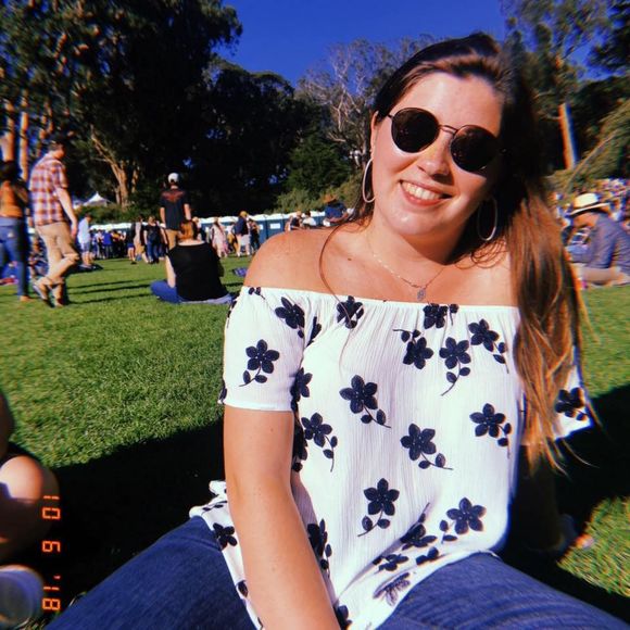 Meet your Posher, Vivienne - Picture 1 of 1